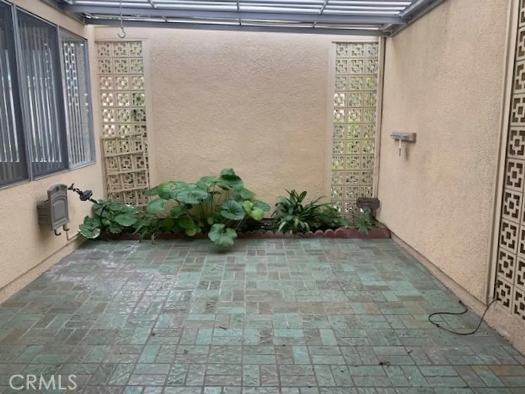Additional image 3 of 221 Avenida Majorca Unit D, Laguna Woods, CA 92637