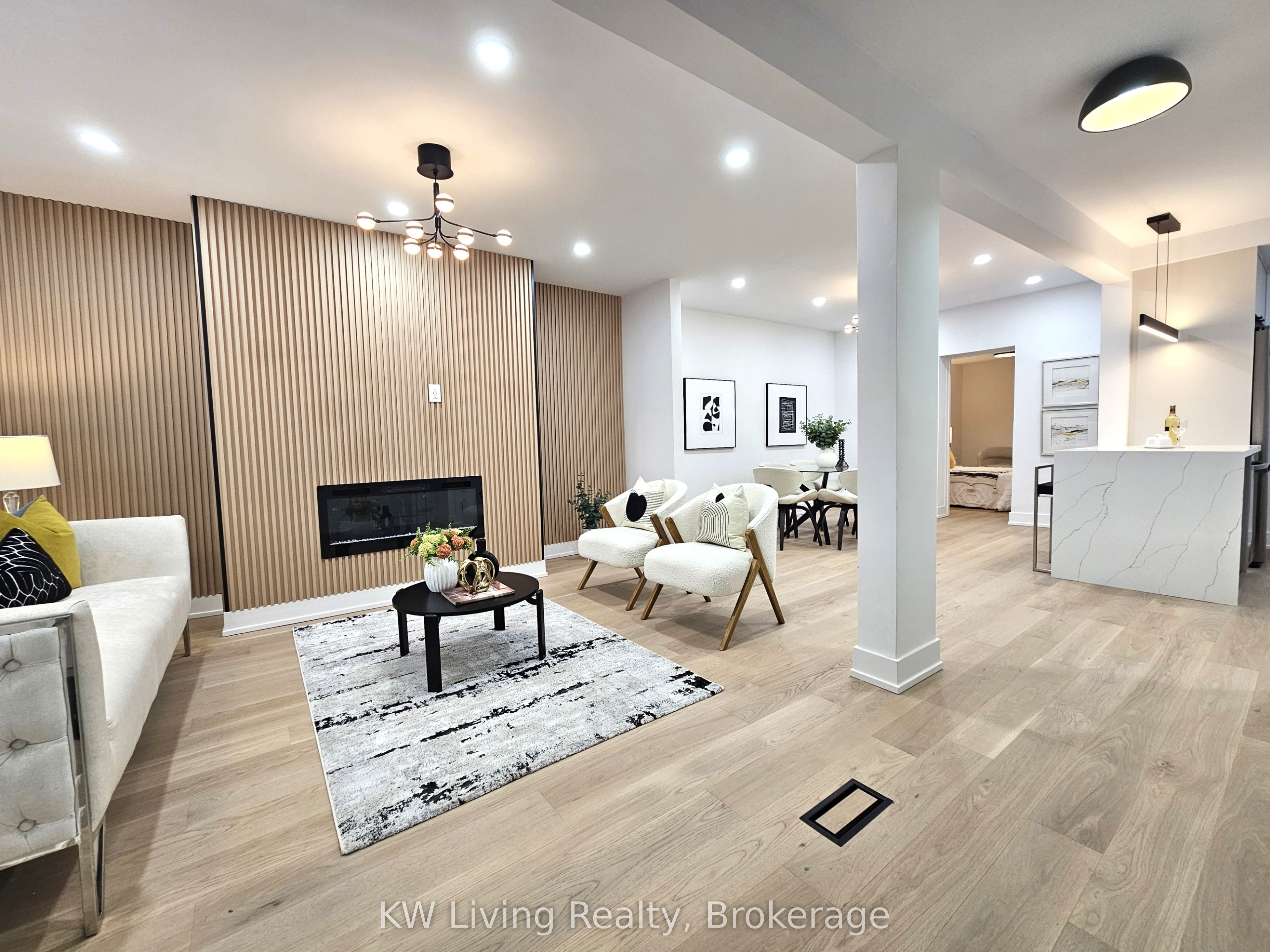 113 Humbercrest Boulevard, Toronto, ON, M6S 4L4