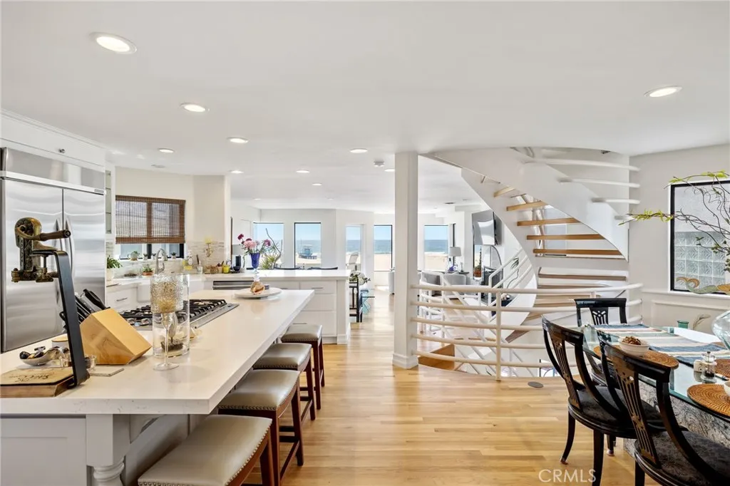 Additional image 6 of 536 The Strand, Hermosa Beach, CA 90254
