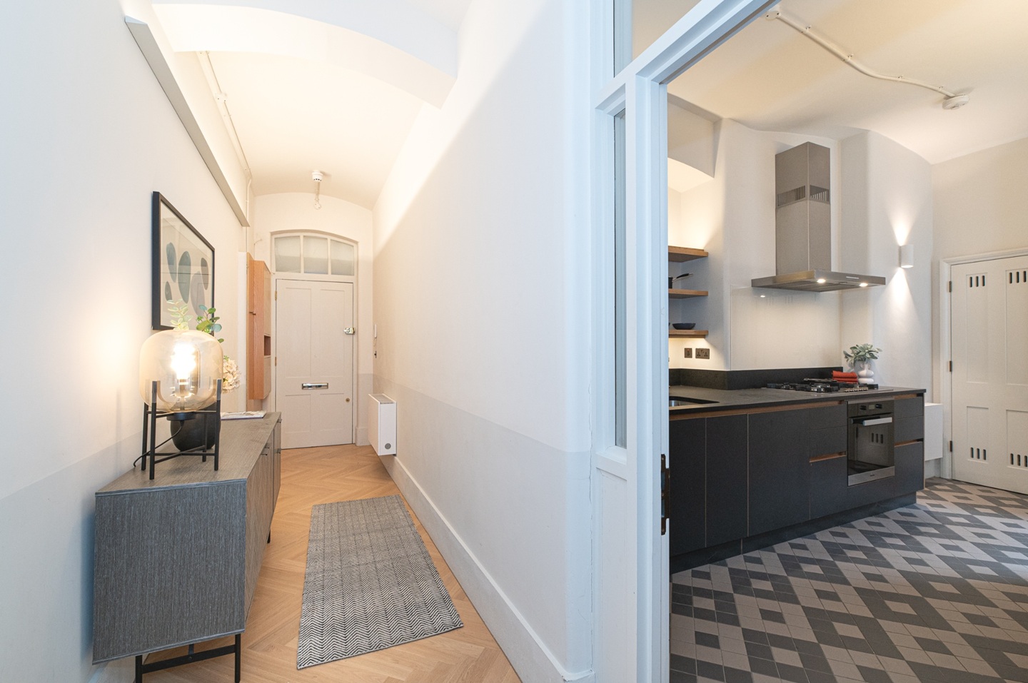 Additional image 3 of 2 Bed Flat, Albert Hall Mansions, SW7, N1 7GU