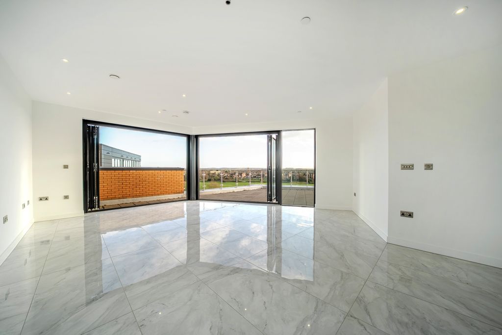 Additional image 6 of 2 bed flat for saleApartment 42 Block B, Yacht Club Place, Trent Lane, Nottingham, Nottinghamshire NG2