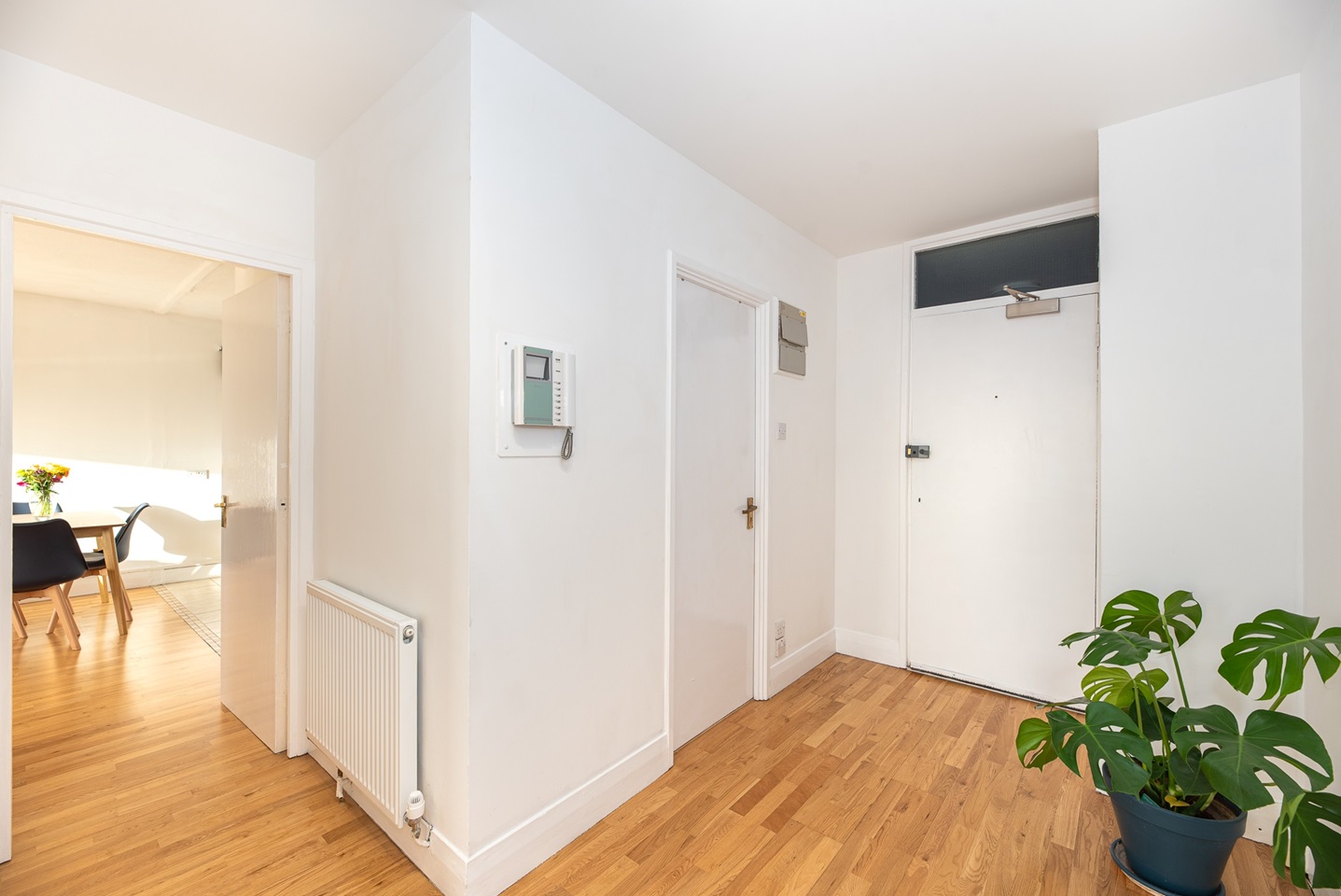 Additional image 11 of 2 Bed Flat, Park South, SW11, N1 7GU