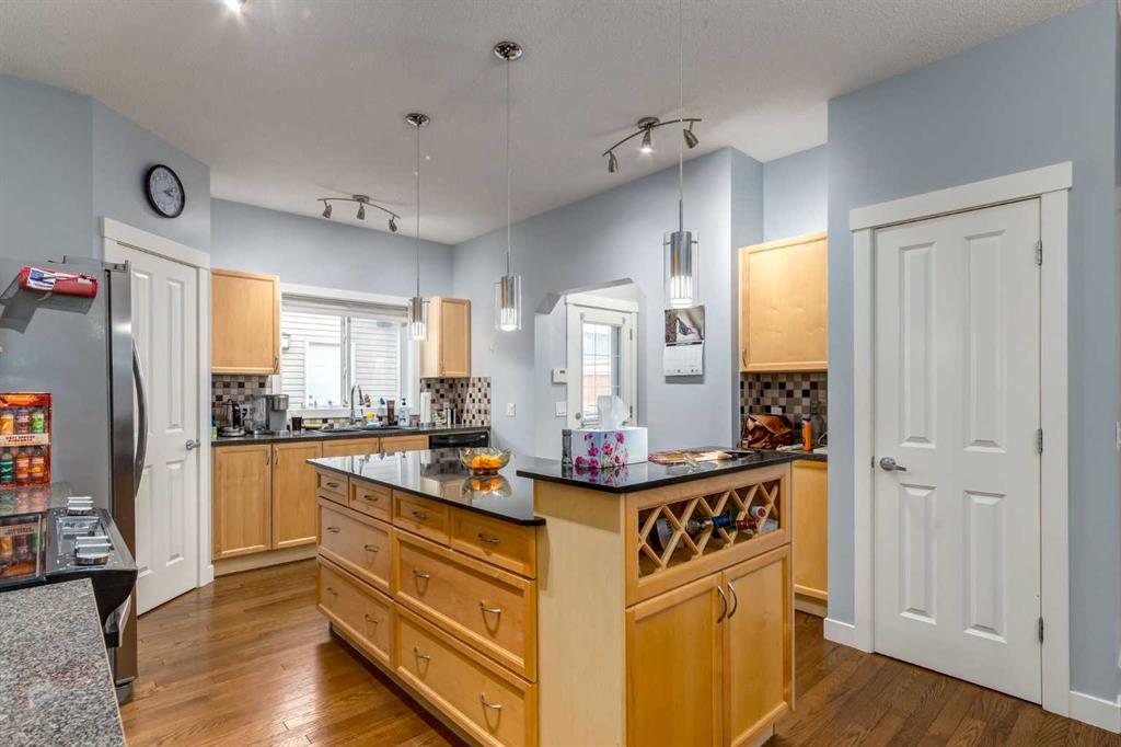 Additional image 4 of 216 Silverado Range Close SW, Calgary, AB, T2X 0C1