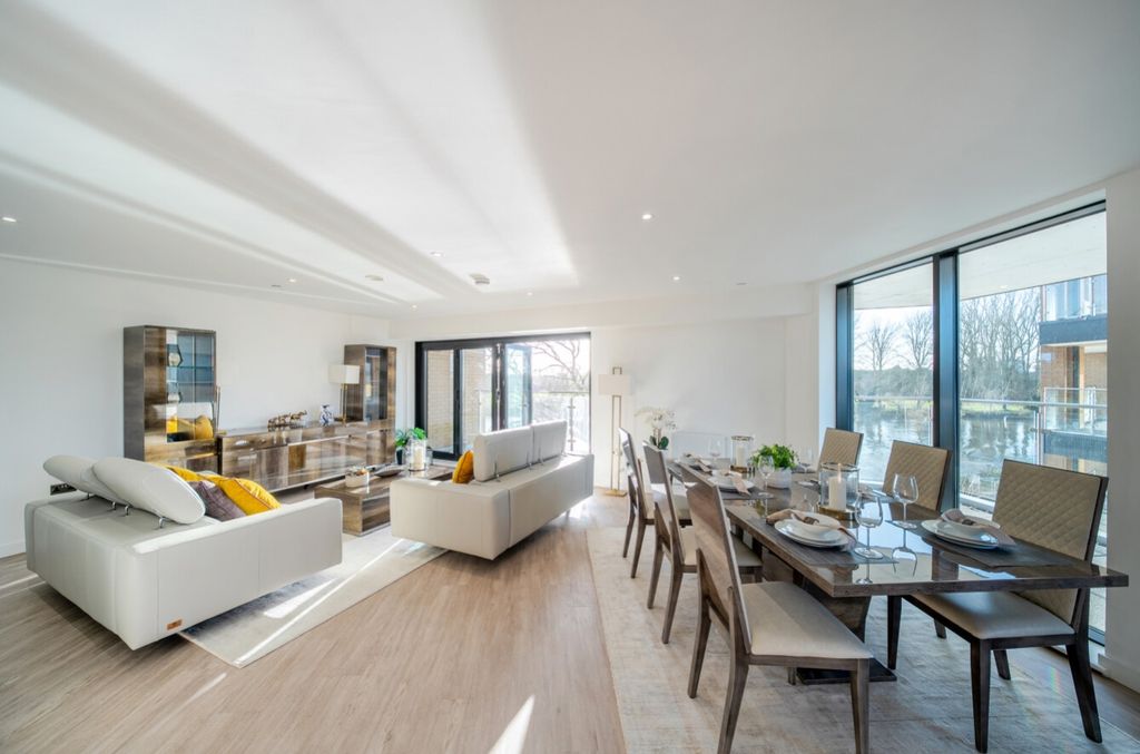 Additional image 3 of 2 bed flat for saleApartment 50, Block C, Yacht Club Place, Trent Lane, Nottingham, Nottinghamshire NG2