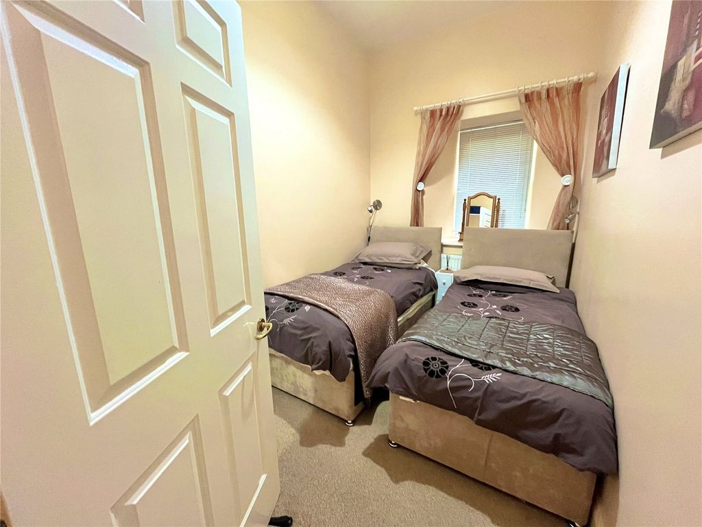 Additional image 11 of 2 bed flat for saleNarberth Road, Tenby, Pembrokeshire SA70