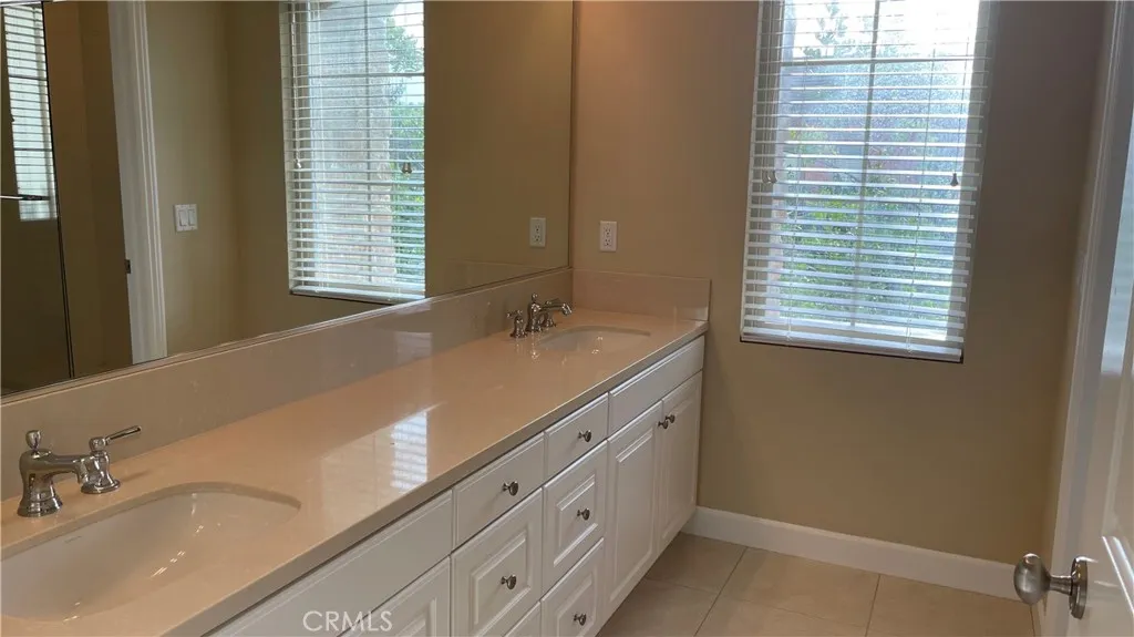 Additional image 33 of 71 Honeyflower, Irvine, CA 92620