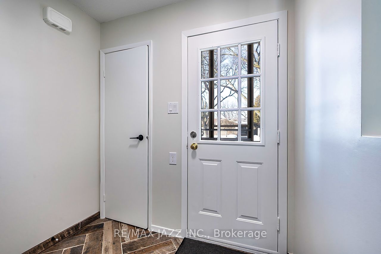 Additional image 5 of 865 Derry Court, Oshawa, ON, L1J 6X8