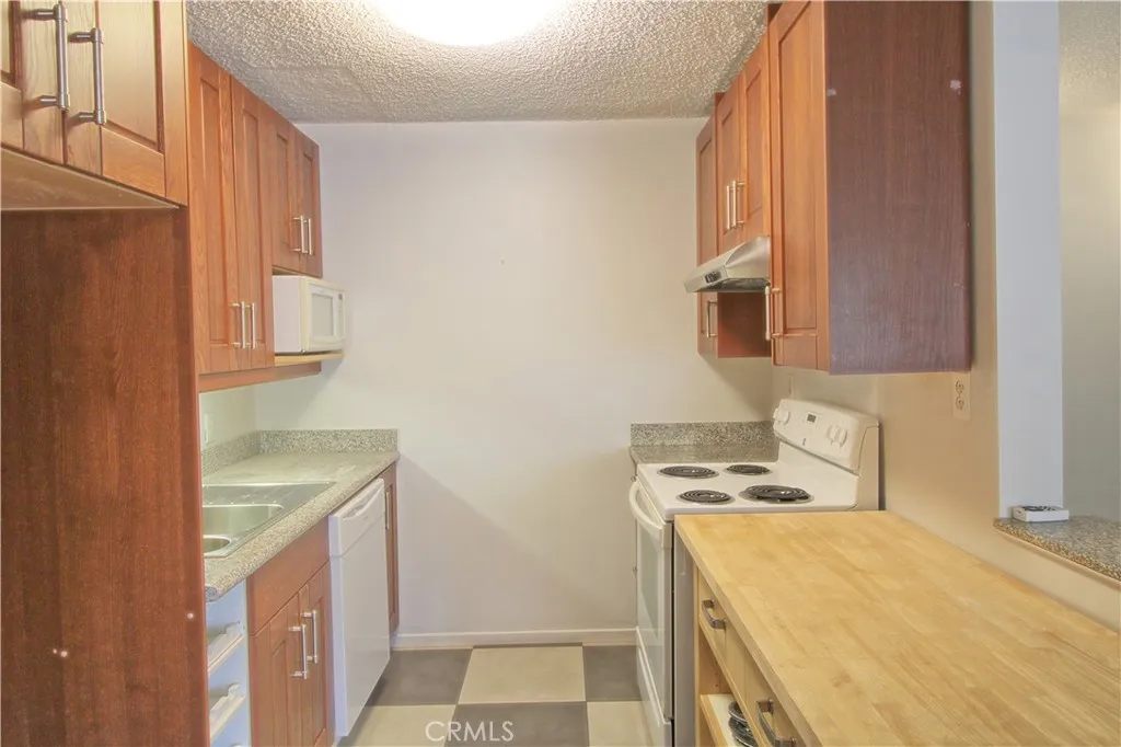 Additional image 14 of 807 E Cottonwood Road Unit 11, Palm Springs, CA 92262