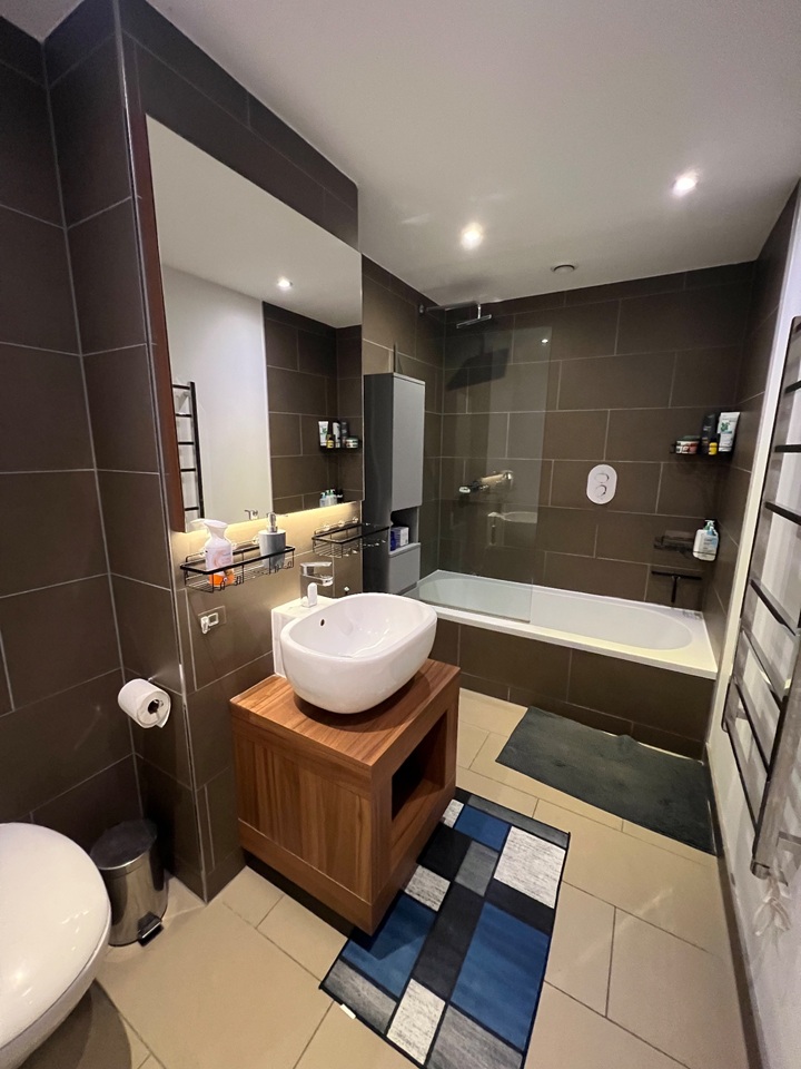 Additional image 9 of 1 Bed Flat, Aldgate East, E1, N1 7GU