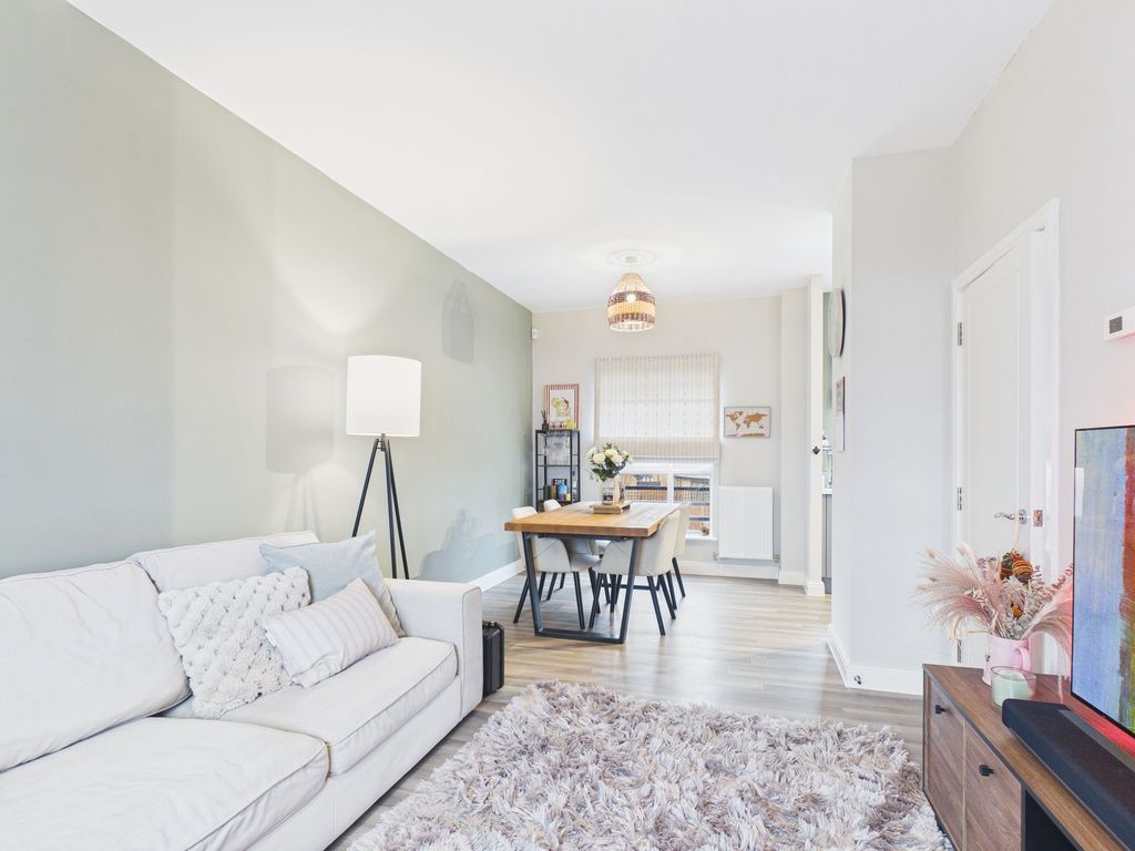 Additional image 8 of 2 bed flat for saleCastleshaw Drive, Hampton Water PE7