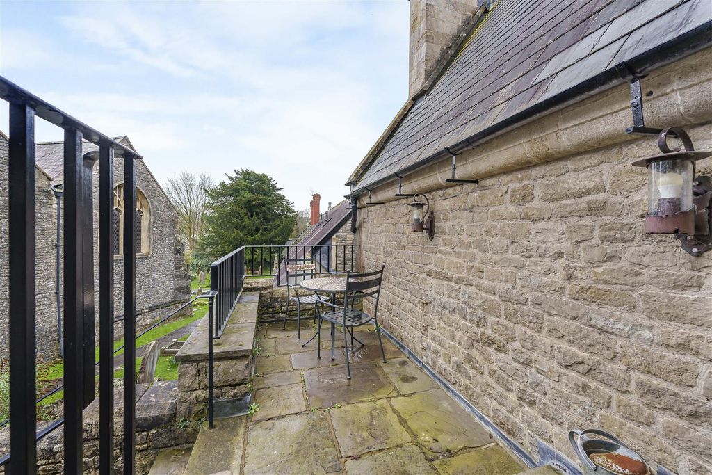 Additional image 19 of 3 bed flat for saleThe Old Grammar School, Church Street, Cowbridge CF71