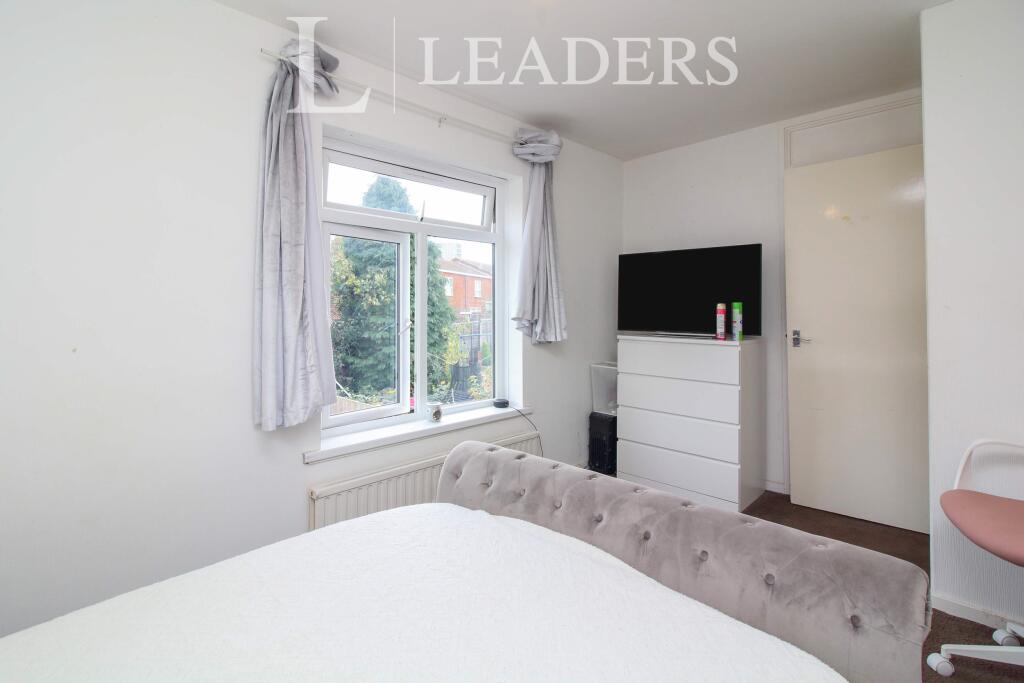 Additional image 7 of Easmore Close, Birmingham, West Midlands, B14