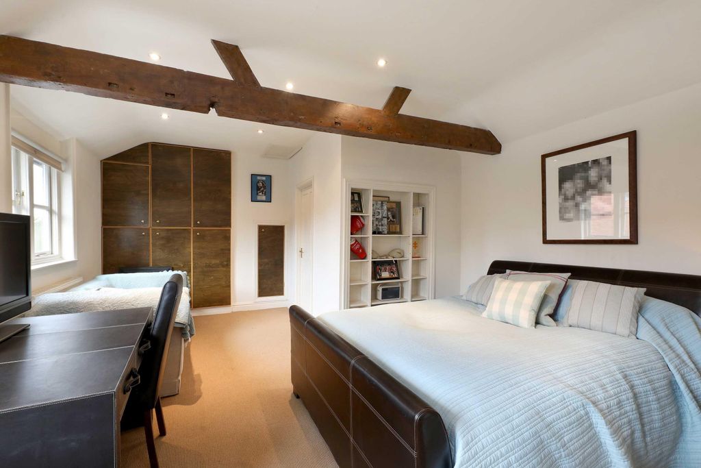 Additional image 22 of 5 bed detached house for saleWargrave Road, Henley-On-Thames RG9
