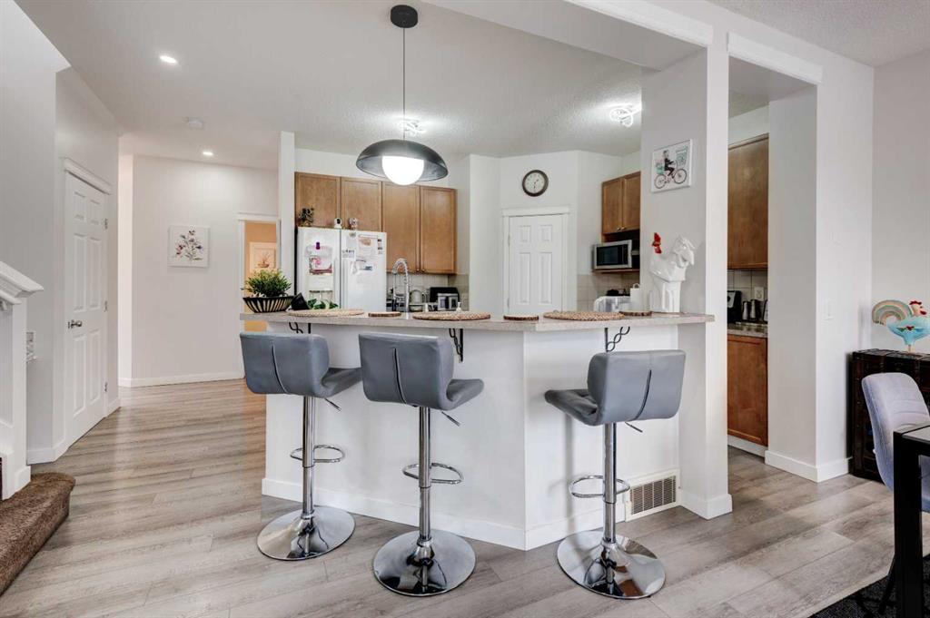 Additional image 5 of 52 Bridlemeadows Common SW, Calgary, AB, T2Y 4V4