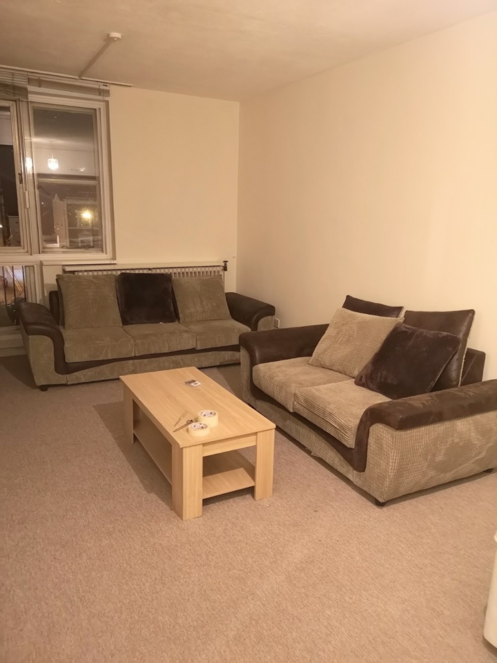 Additional image 2 of Studio Flat, Carrick Court, SE11, N1 7GU