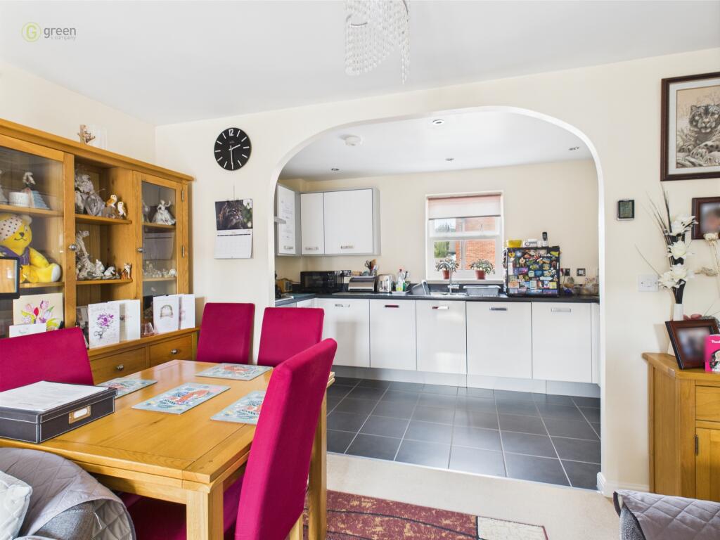 Additional image 7 of Horseshoe Crescent, Great Barr, B43