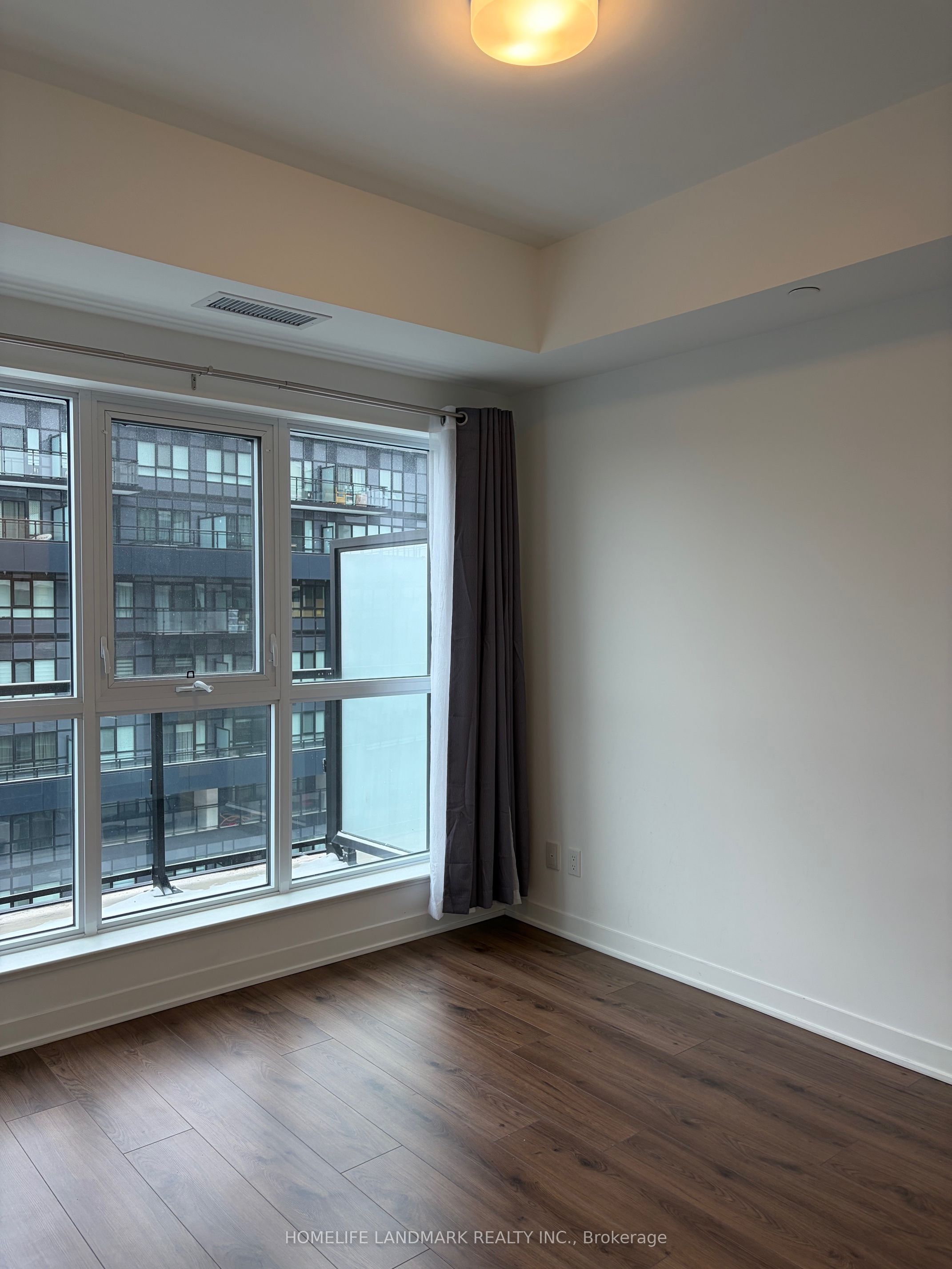 Additional image 5 of 814-405 Dundas Street W, Oakville, ON, L6M 4P9
