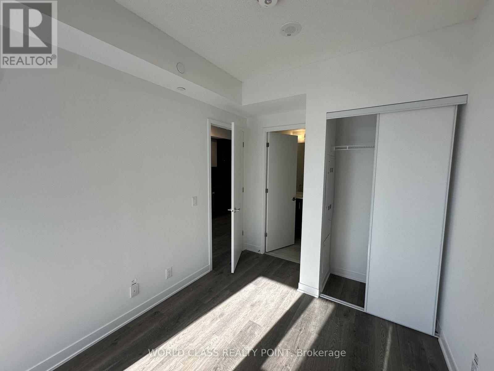 Additional image 4 of 180 Front Street