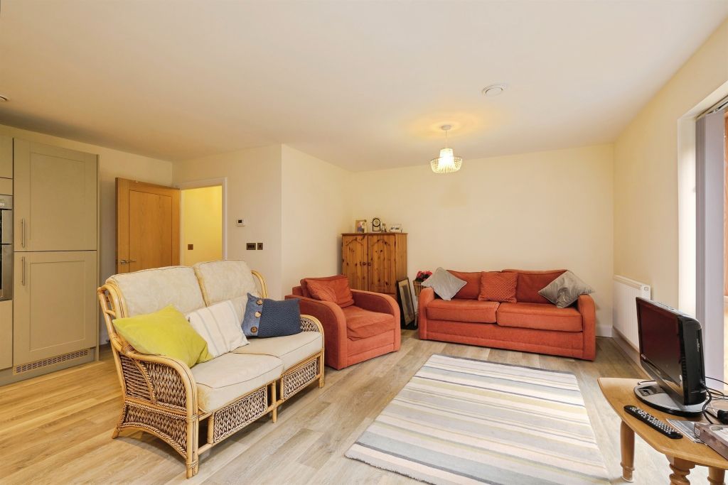 Additional image 5 of 1 bed flat for saleHereford Road, Monmouth NP25