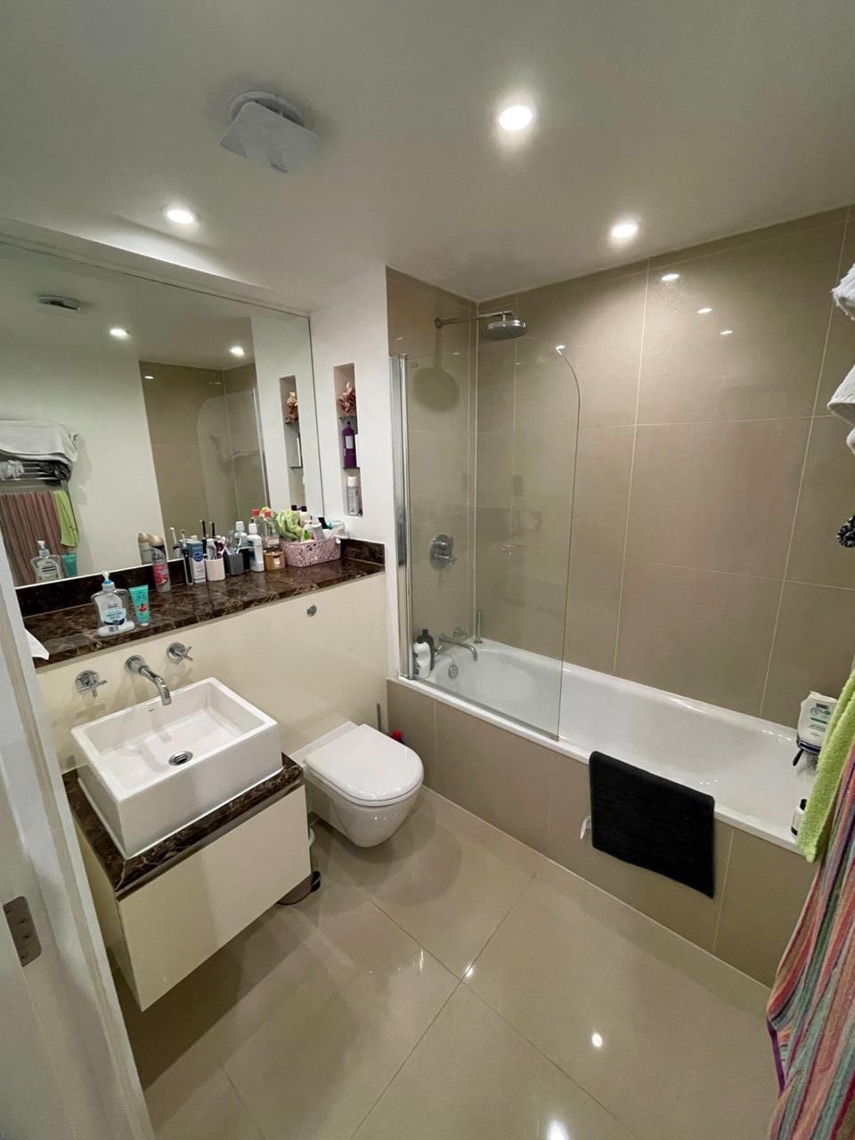 Additional image 10 of 3 Bed Flat, Maltby Street, SE1, N1 7GU