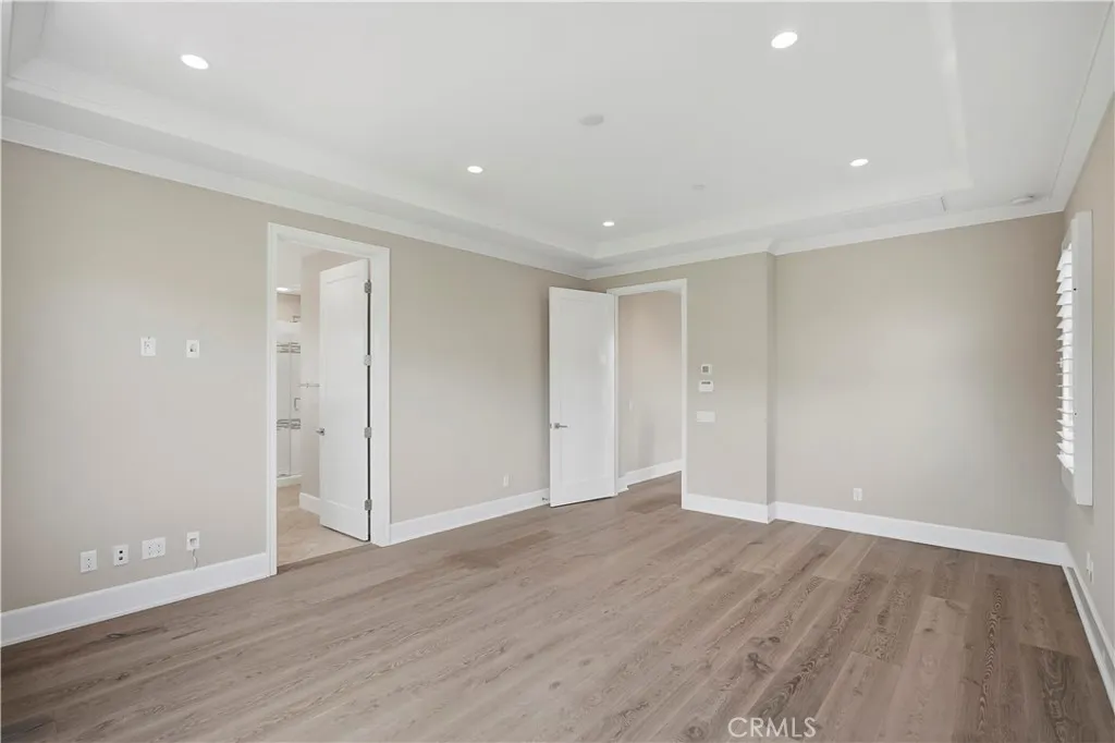 Additional image 89 of 100 Viano, Irvine, CA 92602