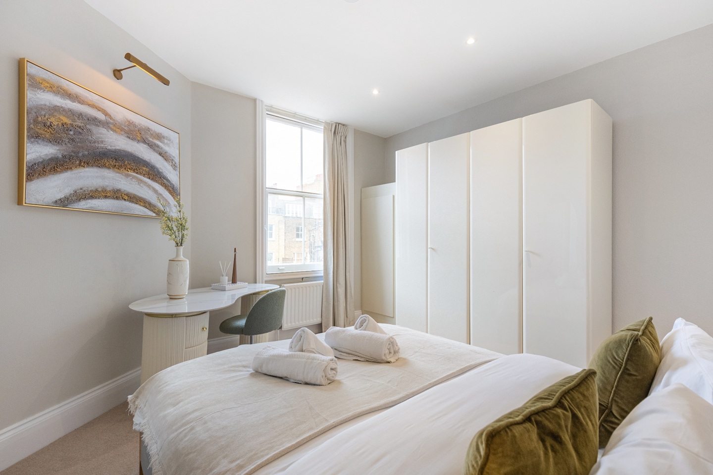 Additional image 15 of 2 Bed Flat, Luxborough St, W1U, N1 7GU