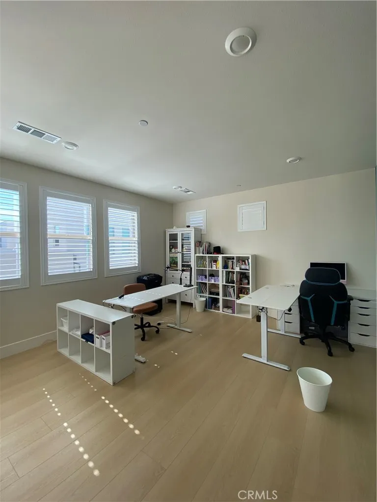 Additional image 27 of 104 Spectacle, Irvine, CA 92618