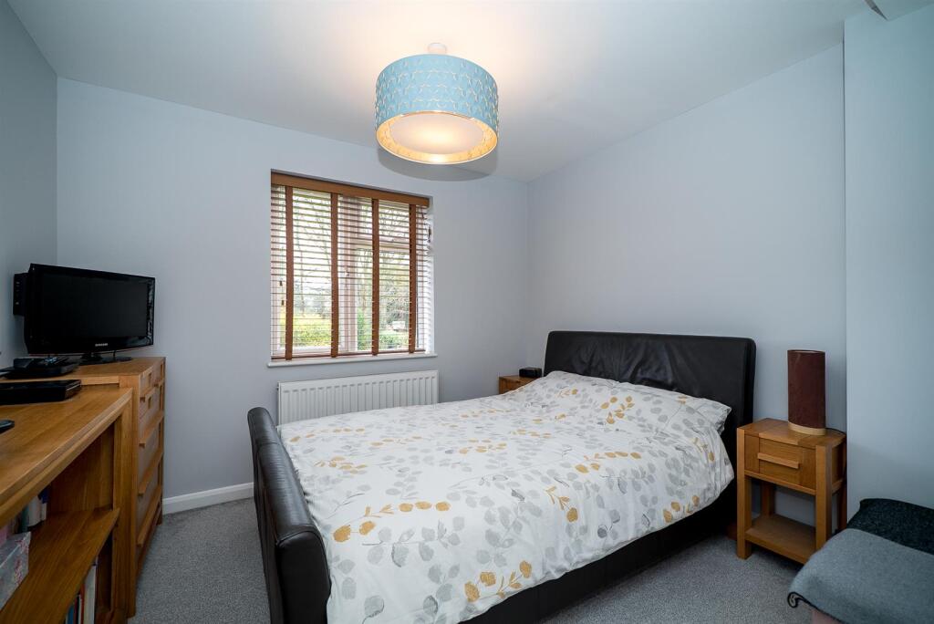 Additional image 21 of Harpenden Road, St. Albans