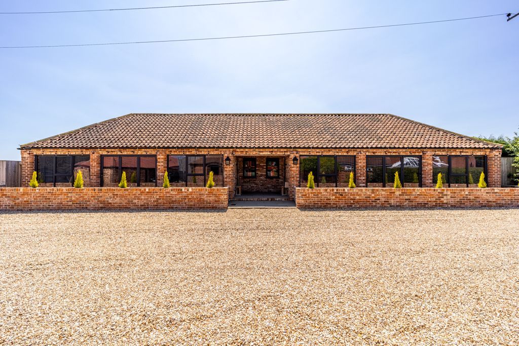 Additional image 47 of 5 bed country house for saleCross Lane, Glentham, Market Rasen LN8