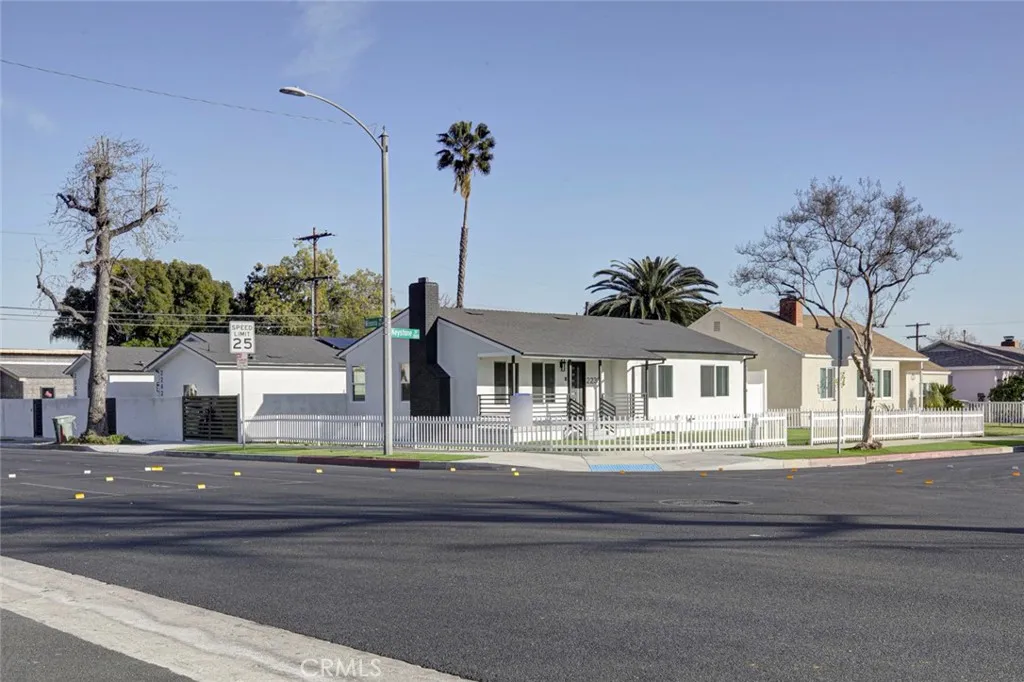 Additional image 24 of 2240 N Keystone, Burbank, CA 91504