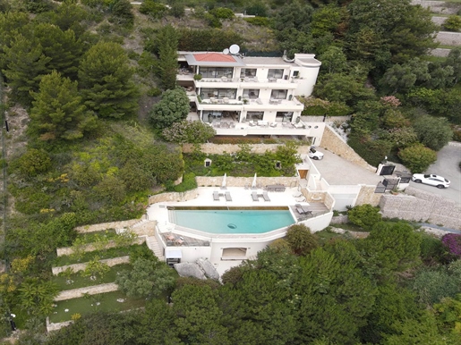 Eze (Alpes-Maritimes)