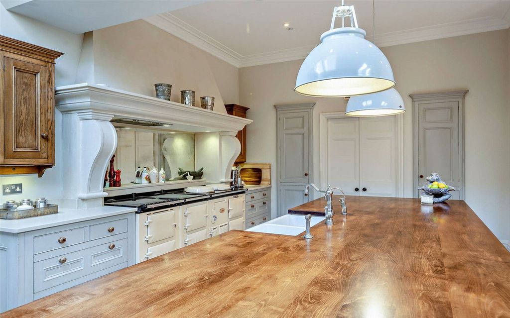 5 bed detached house for salePeterston-Super-Ely, Cardiff CF5 photo 5