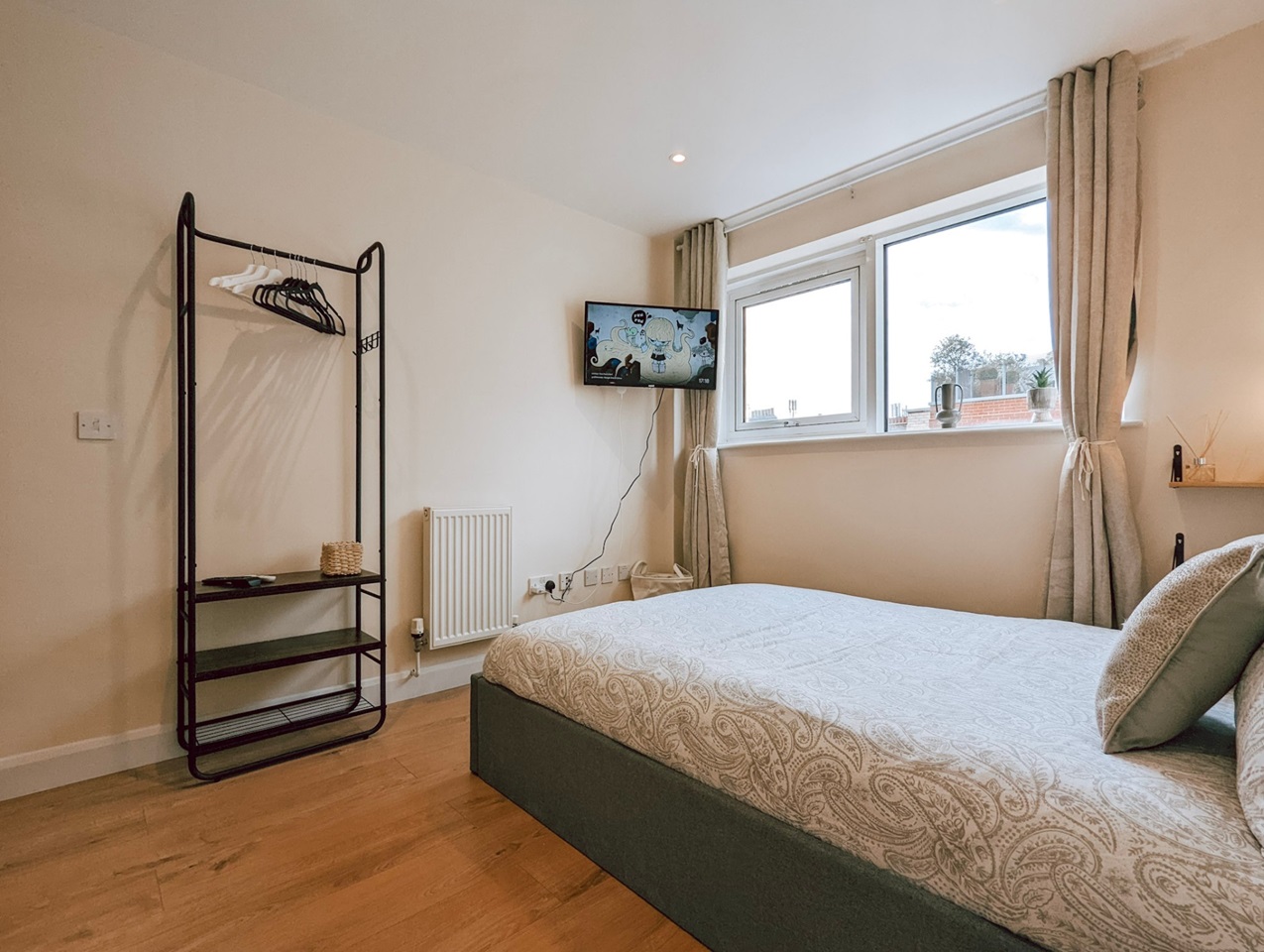 Additional image 3 of 2 Bed Flat, Springwell Court, EC1V, N1 7GU