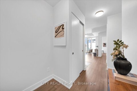 Additional image 8 of 910-664 Spadina Avenue, Toronto, ON, M5S 2H7