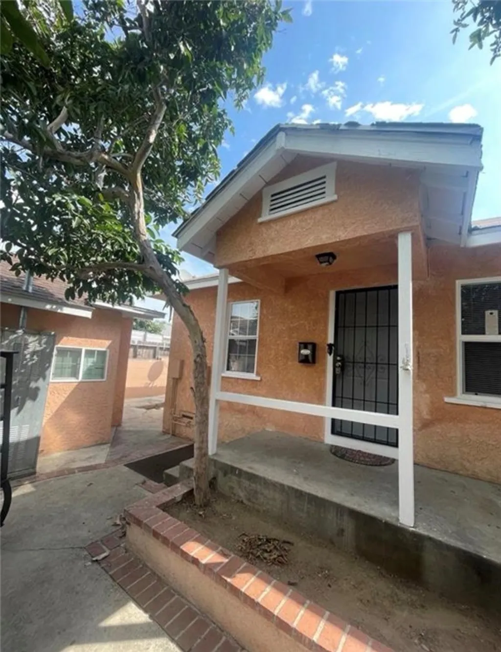 Additional image 2 of 590 W 3rd Street, San Pedro, CA 90731