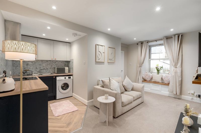 Additional image 5 of 1 bed flat for sale19 Biggiesknowe, Peebles EH45