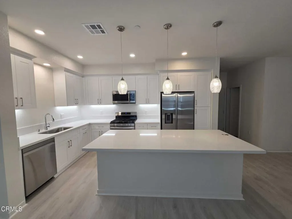 Additional image 5 of 711 Winchester Drive, Oxnard, CA 93036