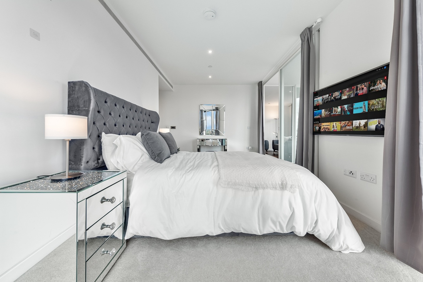 Additional image 17 of 2 Bed Flat, Wandsworth Road, SW8, N1 7GU