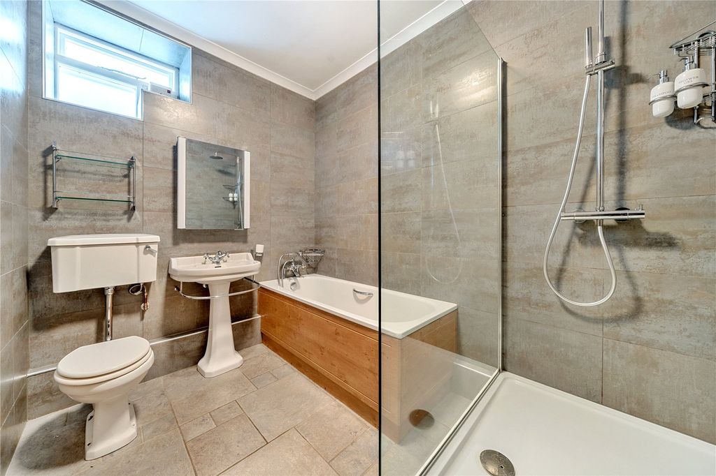 Additional image 25 of 5 bed terraced house for saleThe Hoe, Lockyer Street PL1