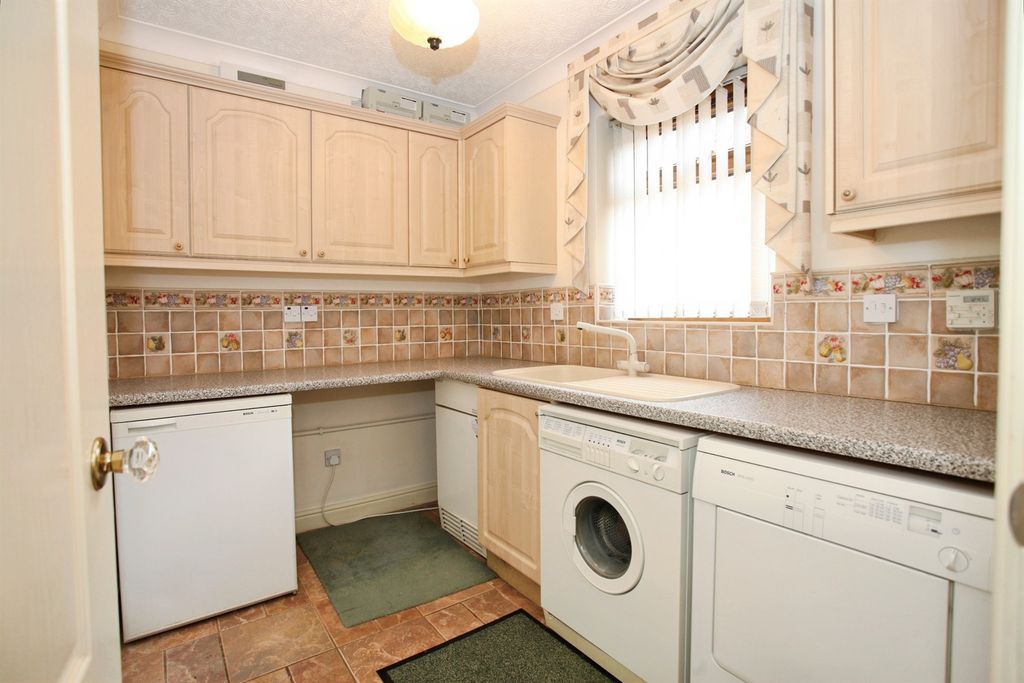 Additional image 13 of 4 bed detached house for saleBronheulwen, Porth CF39