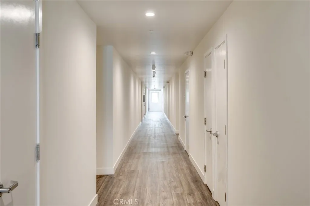 Additional image 14 of 14526 Hartland Street Unit 308, Van Nuys, CA 91405