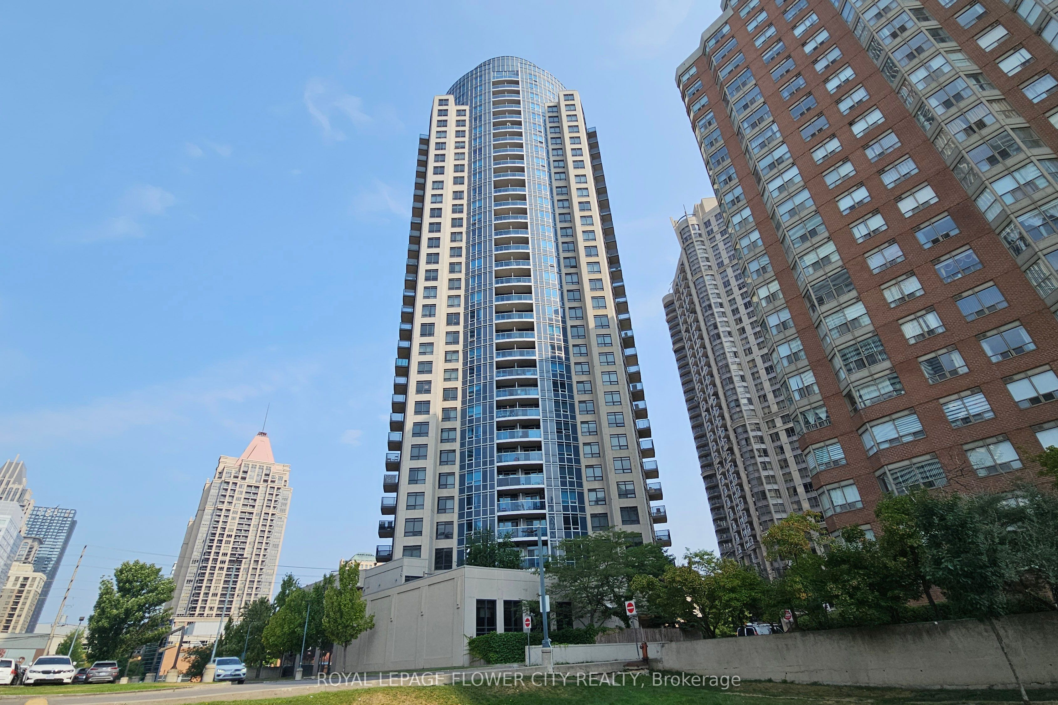 Additional image 2 of 1902-330 Burnhamthorpe Road W, Mississauga, ON, L5B 0E1