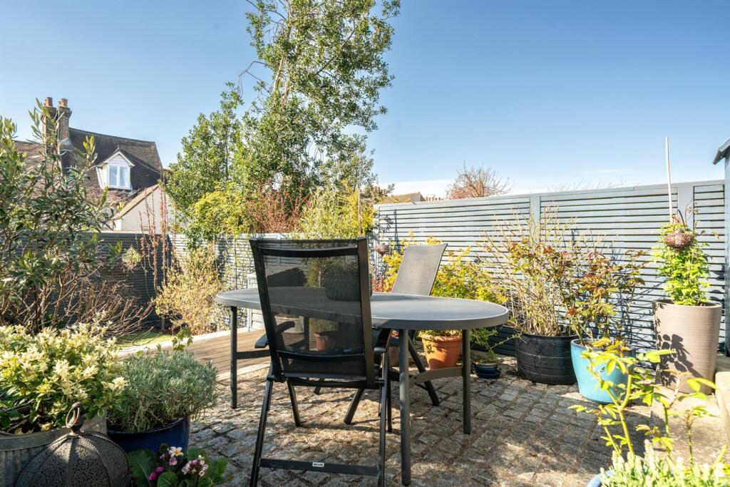 Additional image 11 of West View Road, St. Albans, AL3