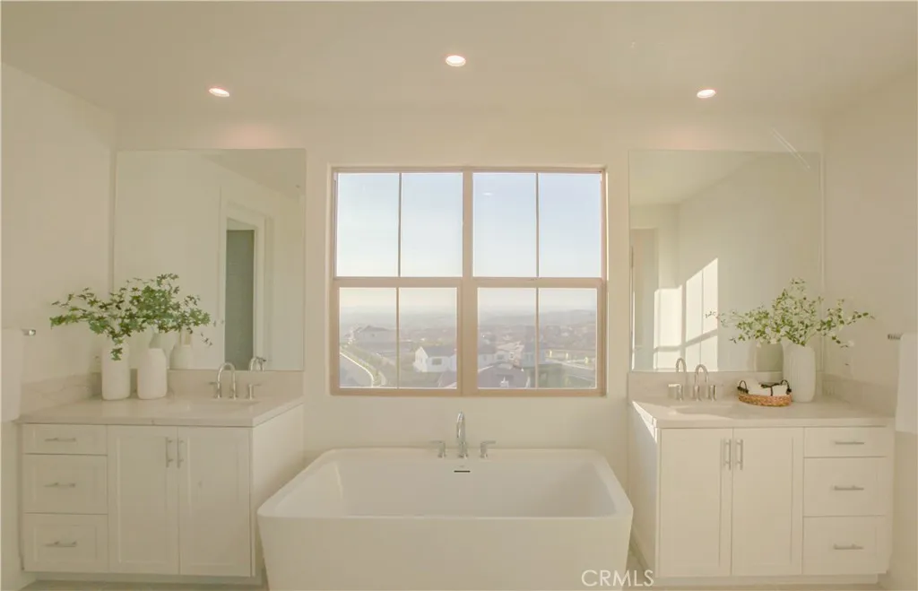 Additional image 45 of 137 Oakstone, Irvine, CA 92618