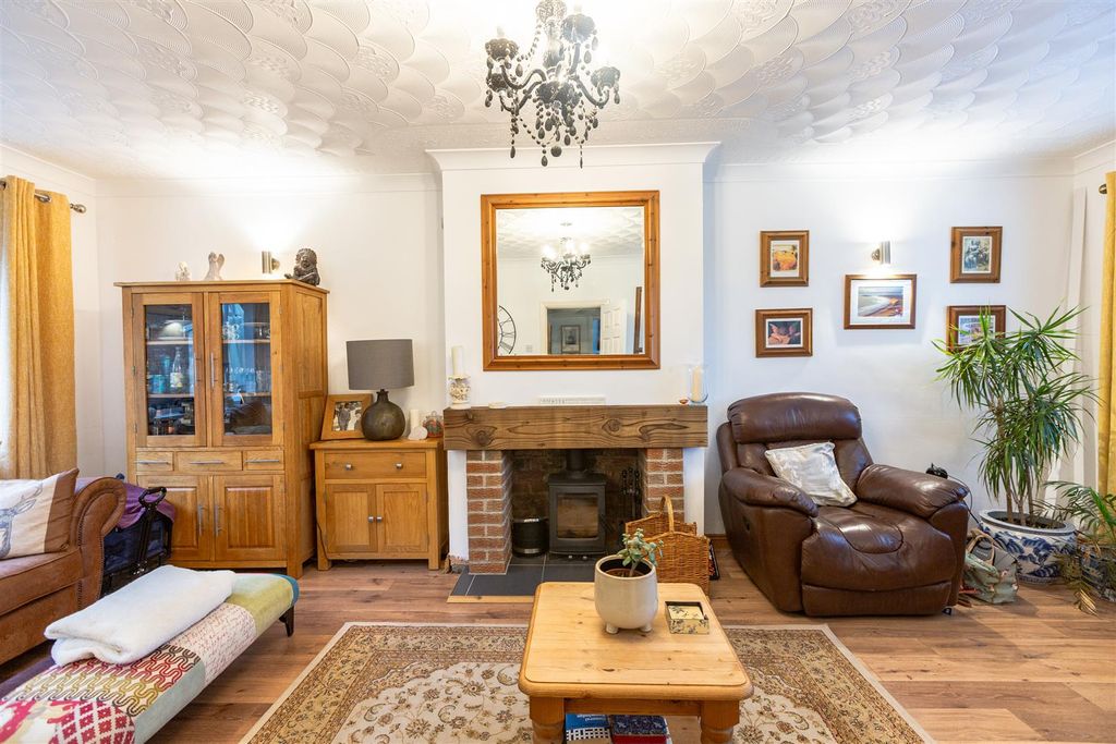 Additional image 3 of 3 bed detached house for saleGwscwm Road, Burry Port SA16