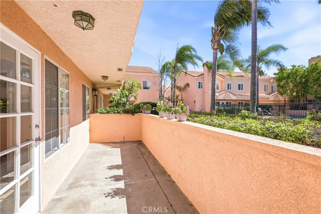 Additional image 44 of 5200 White Oak Avenue Unit 63, Encino, CA 91316