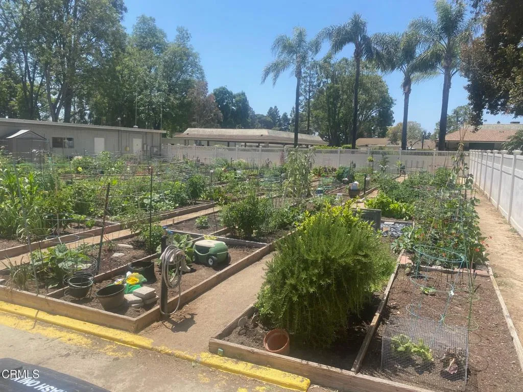 37118 Village 37 Vlg, Camarillo, CA 93012