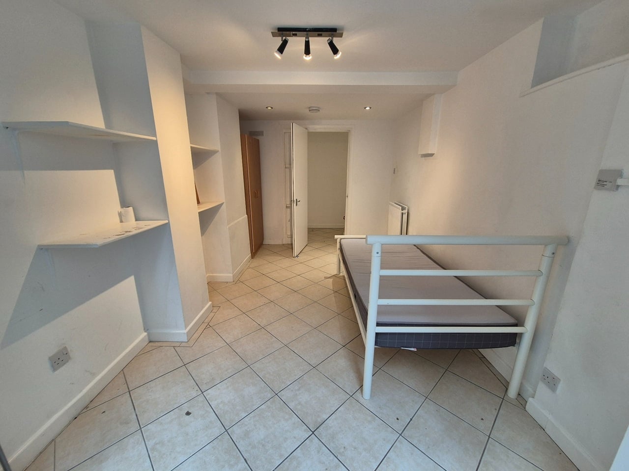 Additional image 9 of 2 Bed Flat, Marchmont Street, WC1N, N1 7GU