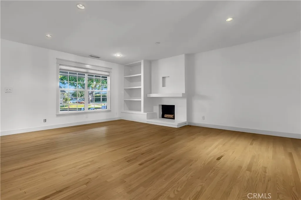 Additional image 52 of 6835 E Parapet St, Long Beach, CA 90808