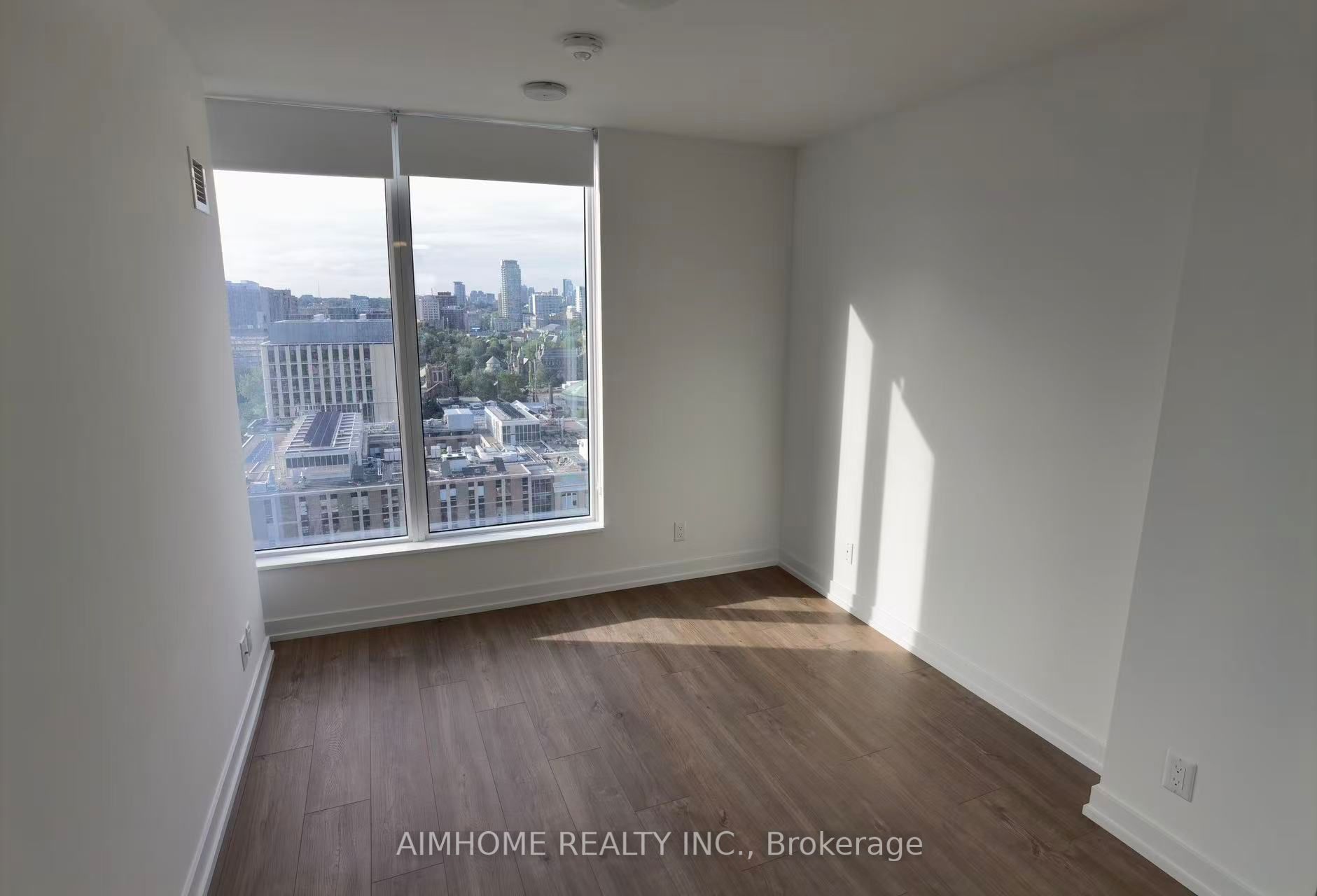 Additional image 4 of 1705-203 College Street, Toronto, ON, M5T 0C8